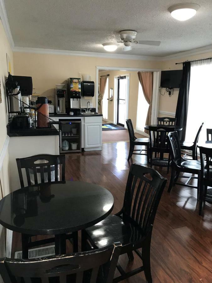 Days Inn By Wyndham Summerton Ngoại thất bức ảnh